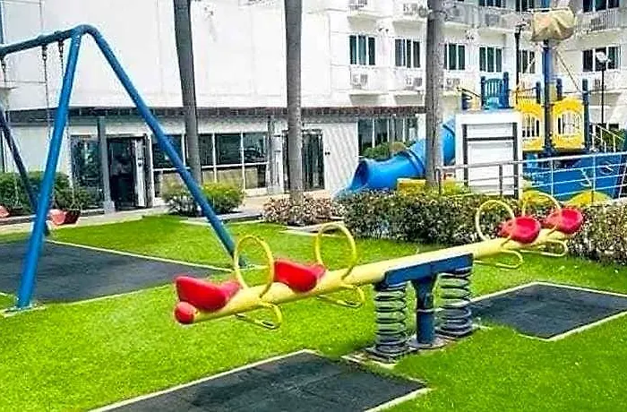 Kings Staycation At Sea Residences Hotel 5*
