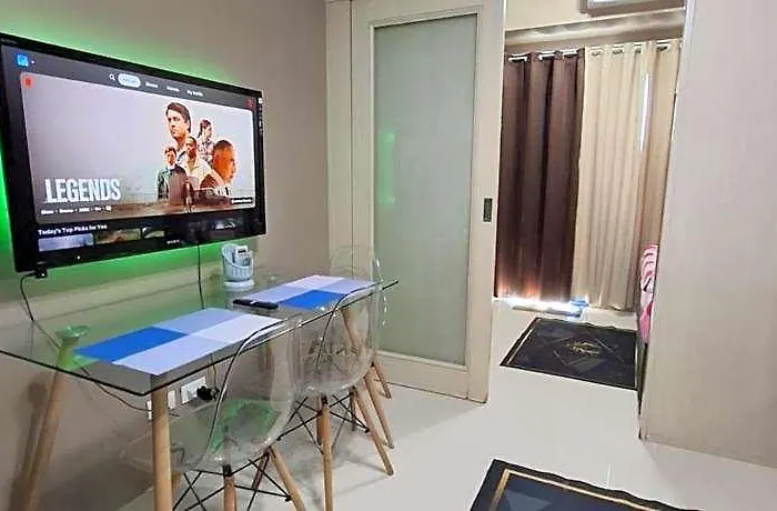 Kings Staycation At Sea Residences Hotel 5*