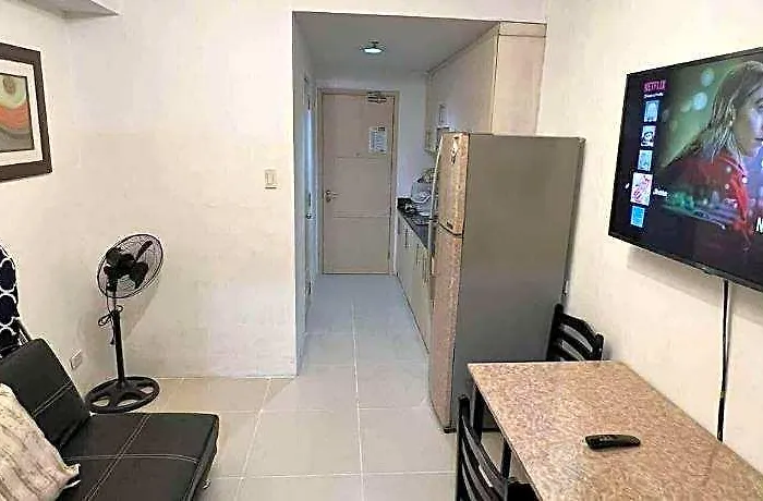 Hotel Kings Staycation At Sea Residences Manila